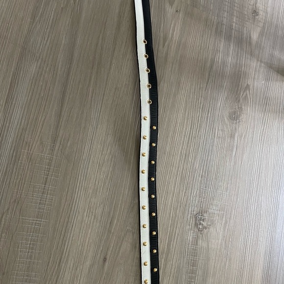 ST.JOHN white black women belt size s - Picture 4 of 6